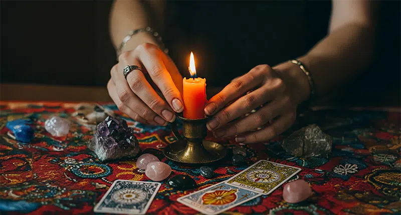 acenda sua luz cigana e atraia prosperidade real capa